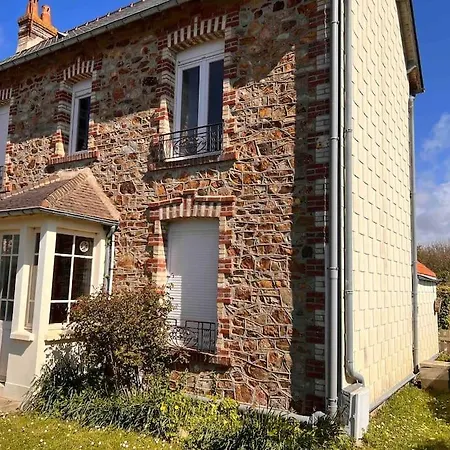 Holiday home La Maison Familiale Ladou Barneville-Carteret